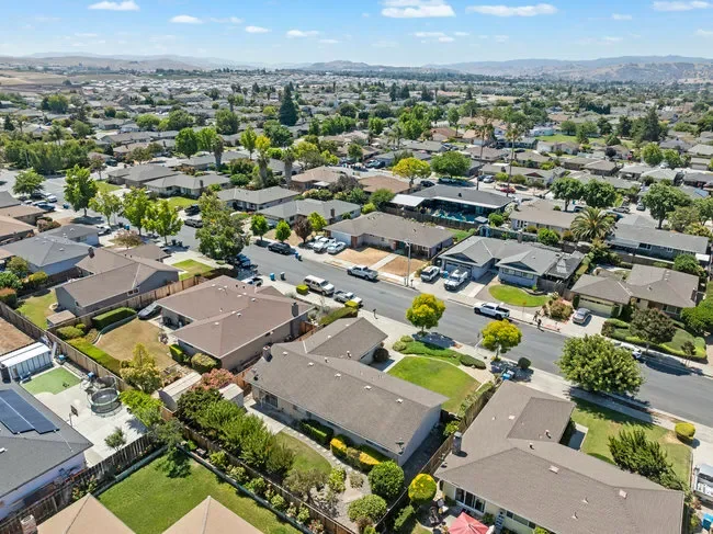 1500 Sunset Drive, Hollister, CA 95023, Hollister, California, United States. - Photo 46