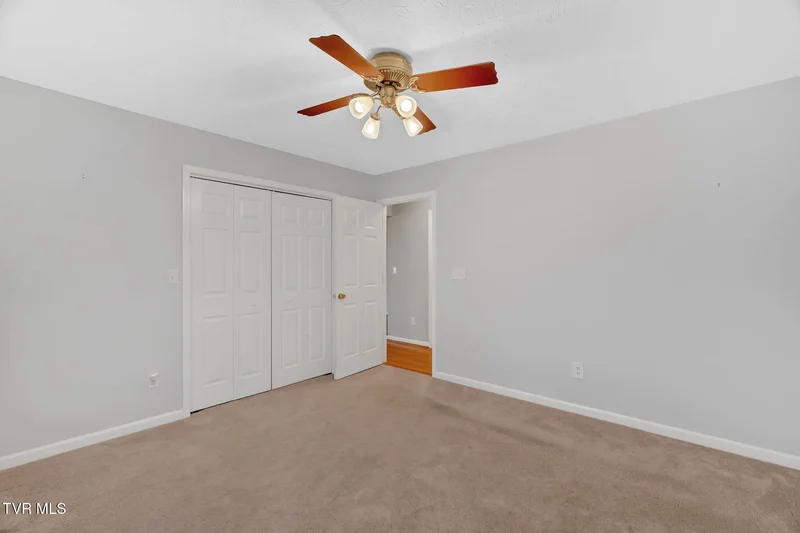 887 Berry Road, Bulls Gap, TN 37711, Greeneville, Tennessee, United States. - Photo 19