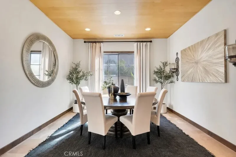 9661 Shoup Avenue, Los Angeles, California, United States. - Photo 15