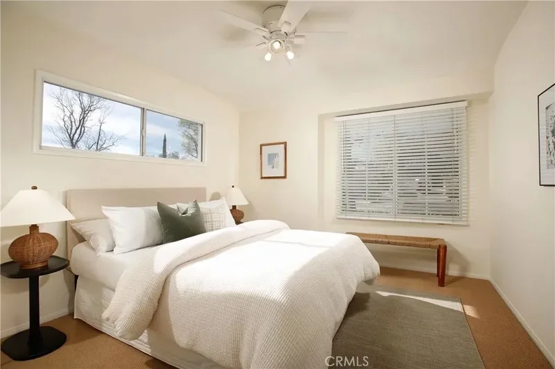 5166 Finehill Avenue, Glendale, California, United States. - Photo 20