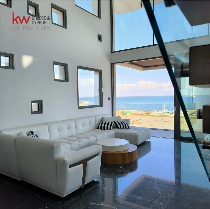 Larnaca, Larnaca, Cyprus. - Photo 15