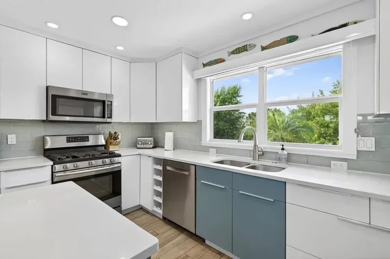 243 Southwinds Drive, #None, Sanibel, FL, 33957, USA, Sanibel, Florida, United States. - Photo 12