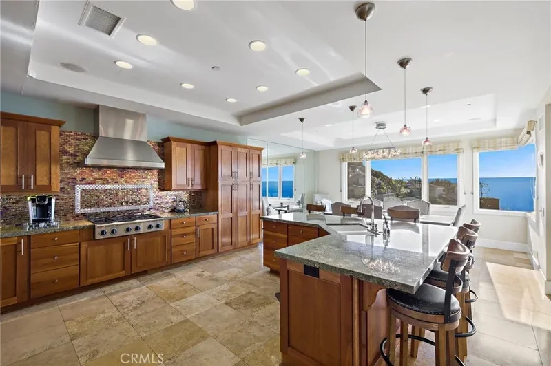 6 Pacific Vista, Laguna Beach, CA 92651, Laguna Beach, California, United States. - Photo 14