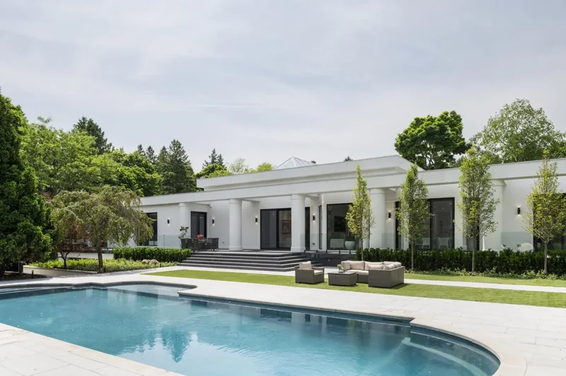 45 Park Lane Circle, Toronto, Ontario, Canada. - Photo 9
