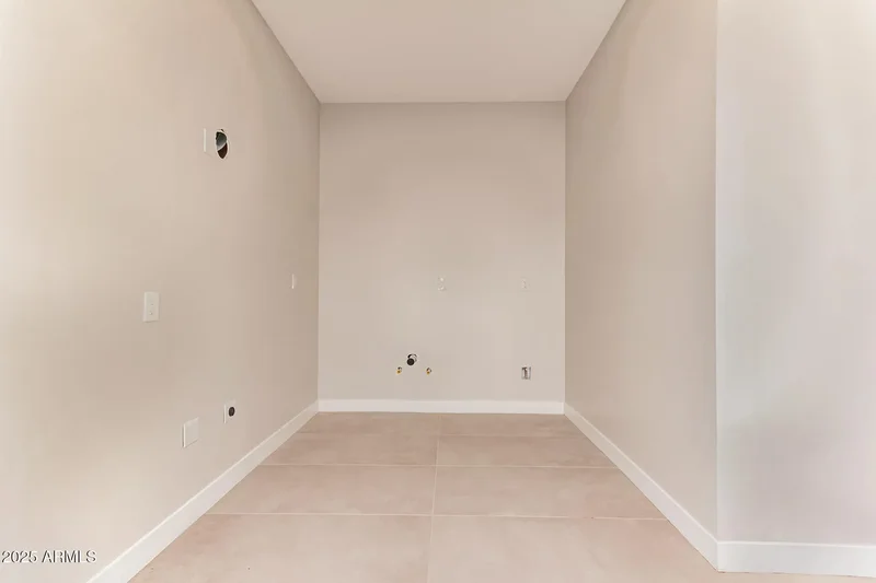 3301 E ROVEY Avenue, Paradise Valley, AZ 85253, Paradise Valley, Arizona, United States. - Photo 78