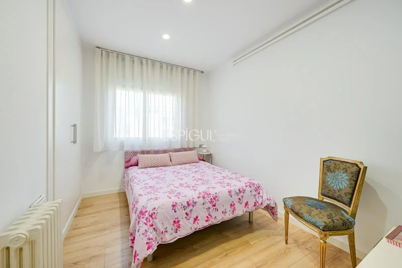 Eixample, Sant Cugat del Vallès, Barcelona, Sant Cugat del Vallès, Eixample, Barcelona, Spain. - Photo 32