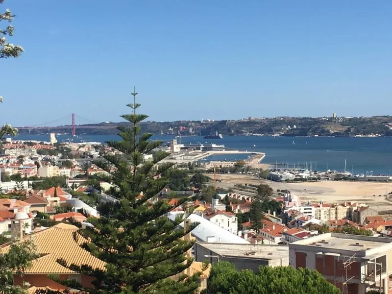 Alges, Lisbon, Portugal. - Photo 7