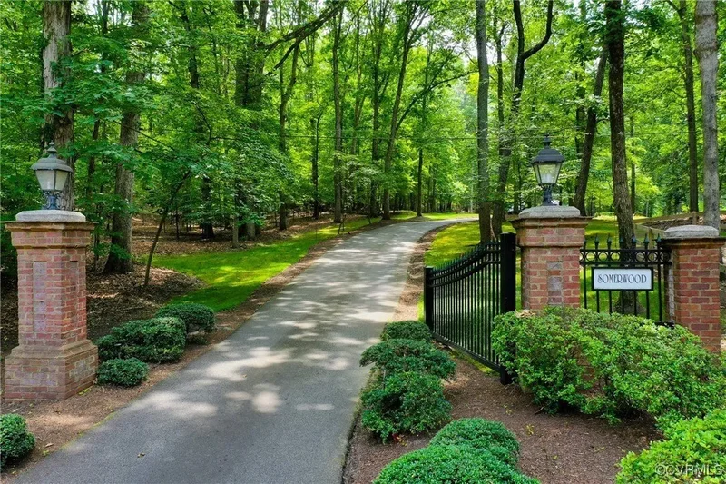 3320  Traylor Dr, Richmond, VA, 23235, USA, Bon Air, Virginia, United States. - Photo 41