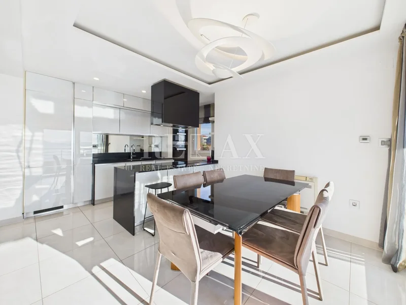 Rijeka, Drenova - luxury apartment with sea view