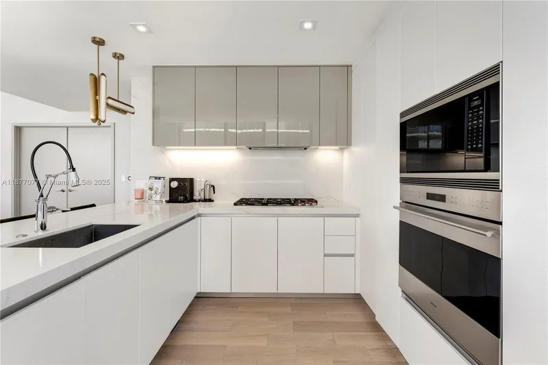 788 NE 23rd St 3202, Miami, Florida, United States. - Photo 9