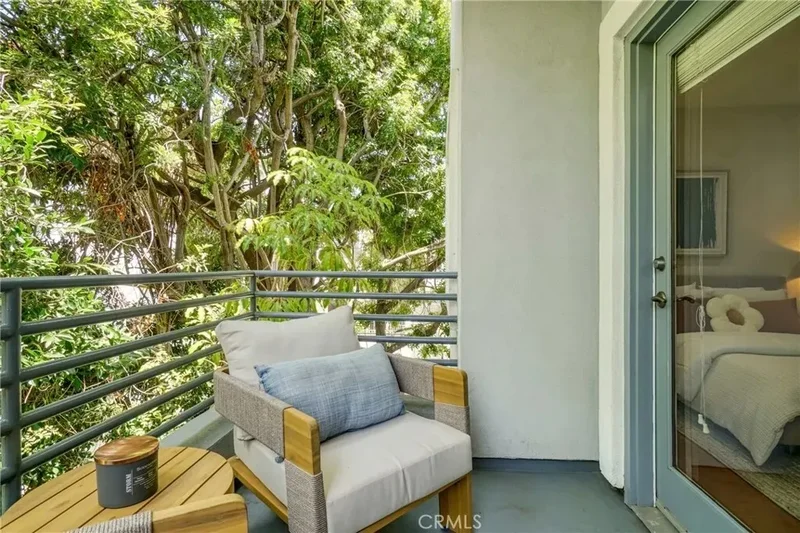 11923 Darlington Avenue 302, Los Angeles, California, United States. - Photo 21
