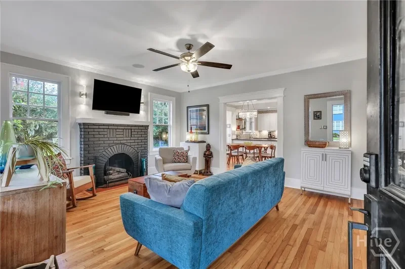 202 E 51st Street, Savannah, Georgia, United States. - Photo 2
