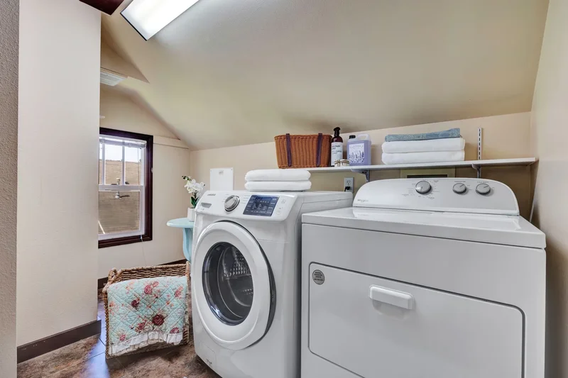 250 SE Andrews St , Issaquah, WA 98027, Issaquah, Washington, United States. - Photo 13