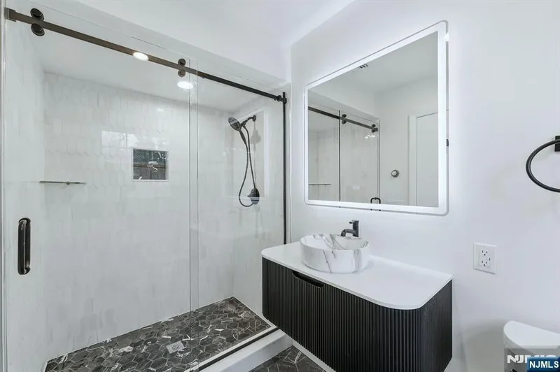 921 Franklin Lake Road, Franklin Lakes, NJ 07417, Franklin Lakes, New Jersey, United States. - Photo 34