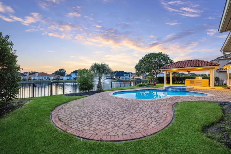2050 DIAMOND SPRINGS Drive, Houston, TX 77077, Houston, Texas, United States. - Photo 31