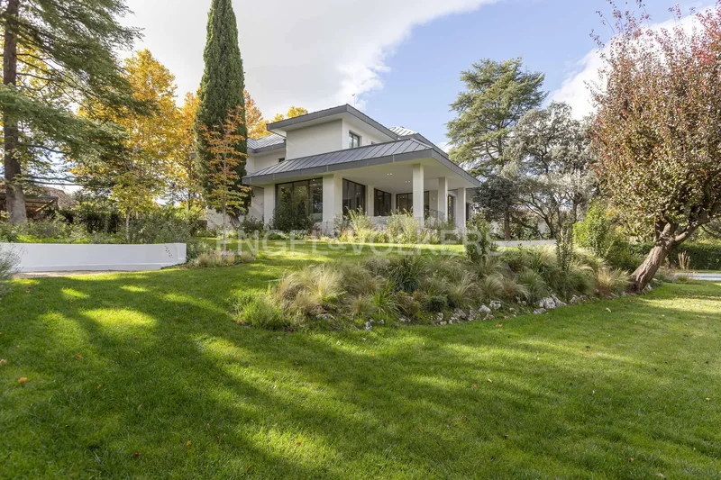 Luxury, design and spectacular views in La Moraleja