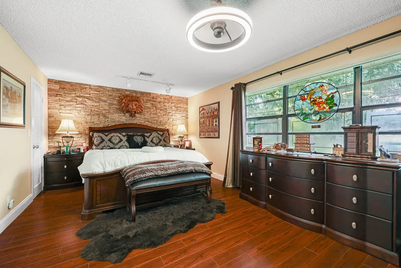 9700 NW 28th St , Hollywood, FL 33024, Pembroke Pines, Florida, United States. - Photo 27