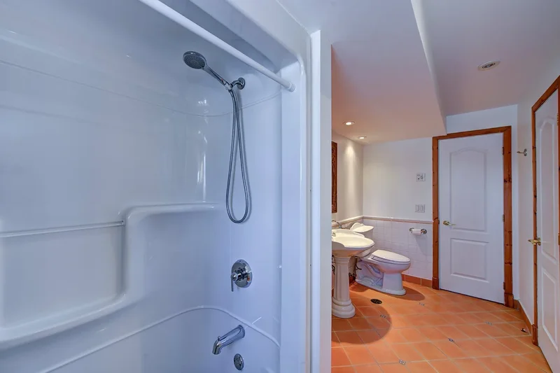 26 Ch. des Tilleuls, Saint-Sauveur, Quebec, QC J0R1R7, Saint-Sauveur, Quebec, Canada. - Photo 44