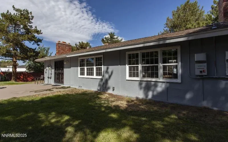 7050 Pembroke Drive, Reno, NV 89502, Reno, Nevada, United States. - Photo 25