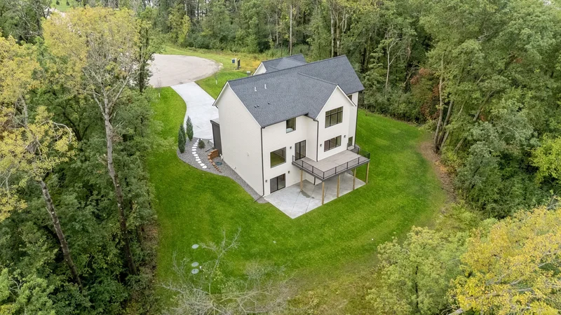 5010 Millie Road SW , Rochester, MN 55902, Rochester, Minnesota, United States. - Photo 59