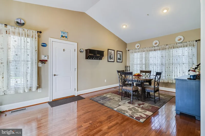 402 Esterville Lane, Upper Marlboro, MD 20774, Kettering, Maryland, United States. - Photo 49