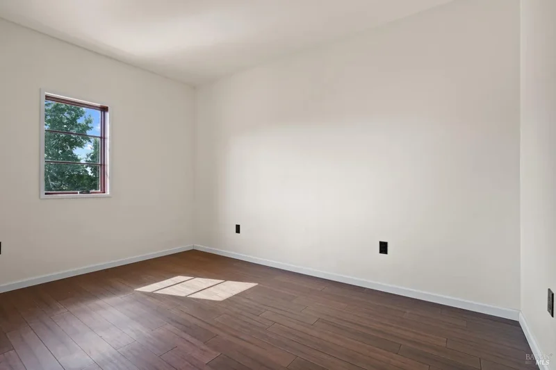 5300 Gravenstein Highway S, Sebastopol, California, United States. - Photo 42