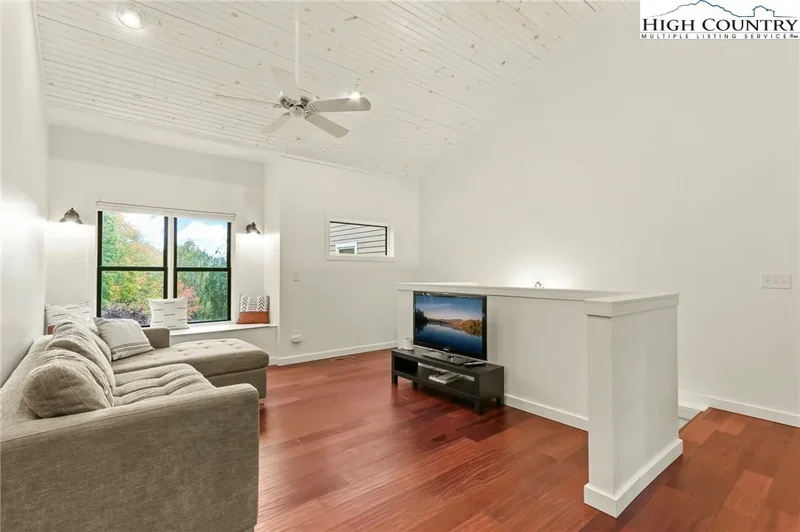 555 Highland Drive, Banner Elk, North Carolina, United States. - Photo 37