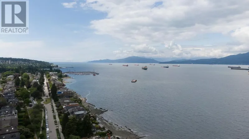 2988 POINT GREY ROAD, Vancouver, British Columbia, Canada. - Photo 2