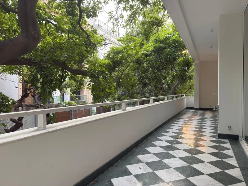 Ultra-Luxury Ground Floor with Basement for Sale in Defence Colony, New Delhi