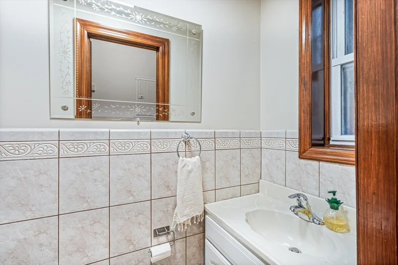 68-48 Juno Street , Forest Hills, NY 11375, New York, New York, United States. - Photo 39