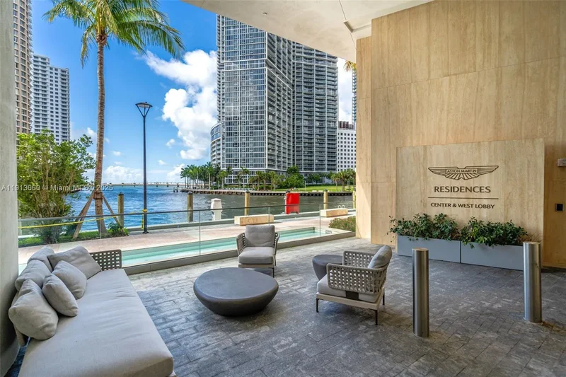 300 Biscayne Boulevard Way 3009W, Miami, Florida, United States. - Photo 40