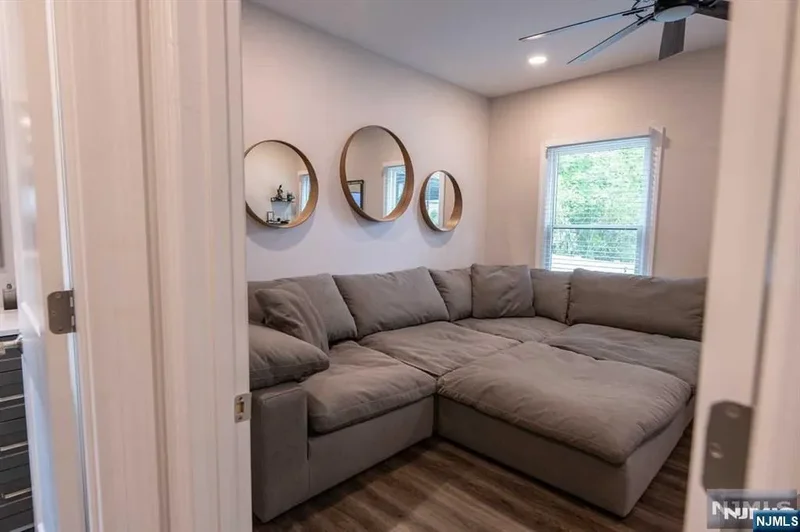 362 Harrison Street, Paramus, NJ 07652, Paramus, New Jersey, United States. - Photo 23