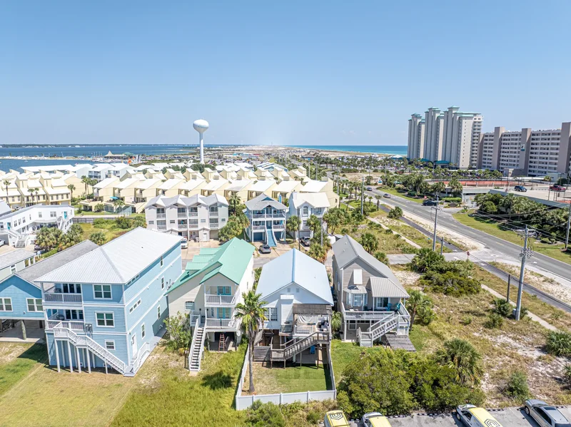 1405 Bahia Drive , Navarre, FL 32566, Pensacola Beach, Florida, United States. - Photo 8