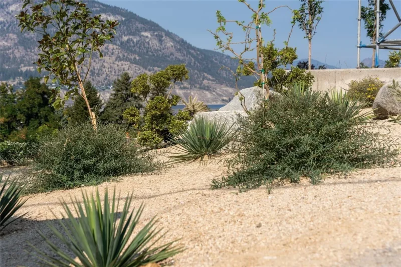745 Westminster Avenue E, Penticton, British Columbia, Canada. - Photo 17