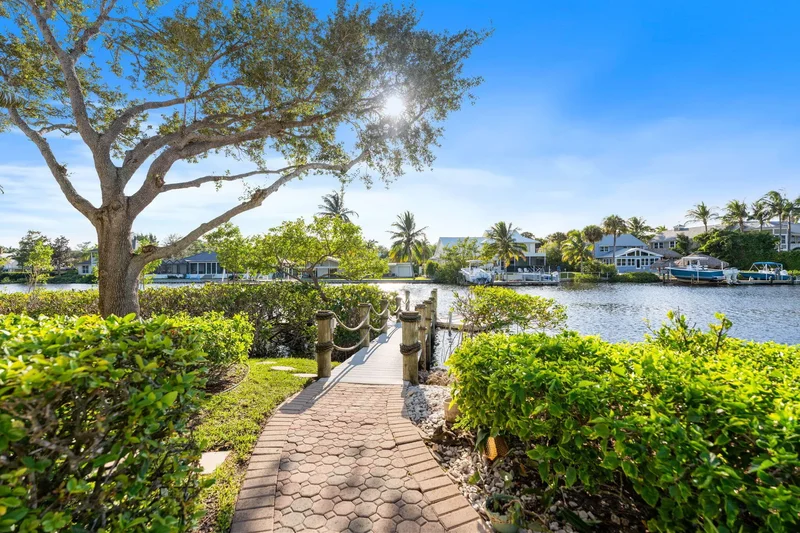 18499 SE Palm Island Lane, Jupiter, FL, 33458, USA, Jupiter, Florida, United States. - Photo 18
