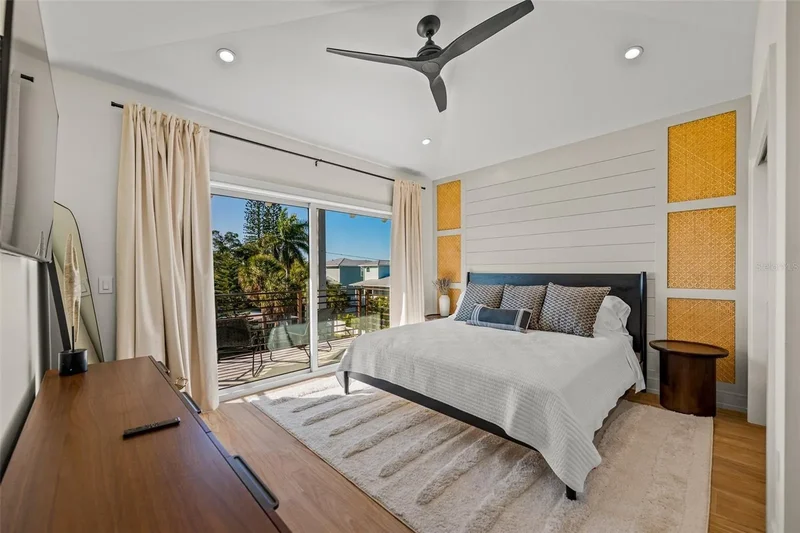401 77th Street, Holmes Beach, FL, 34217, USA, Holmes Beach, Florida, United States. - Photo 30