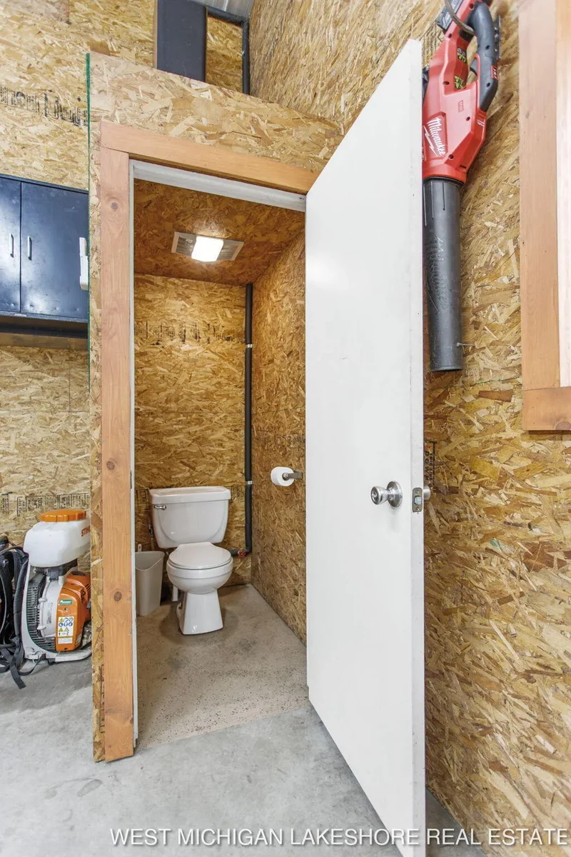 3087 38th Street, Hamilton, MI 49419, Hamilton, Michigan, United States. - Photo 23