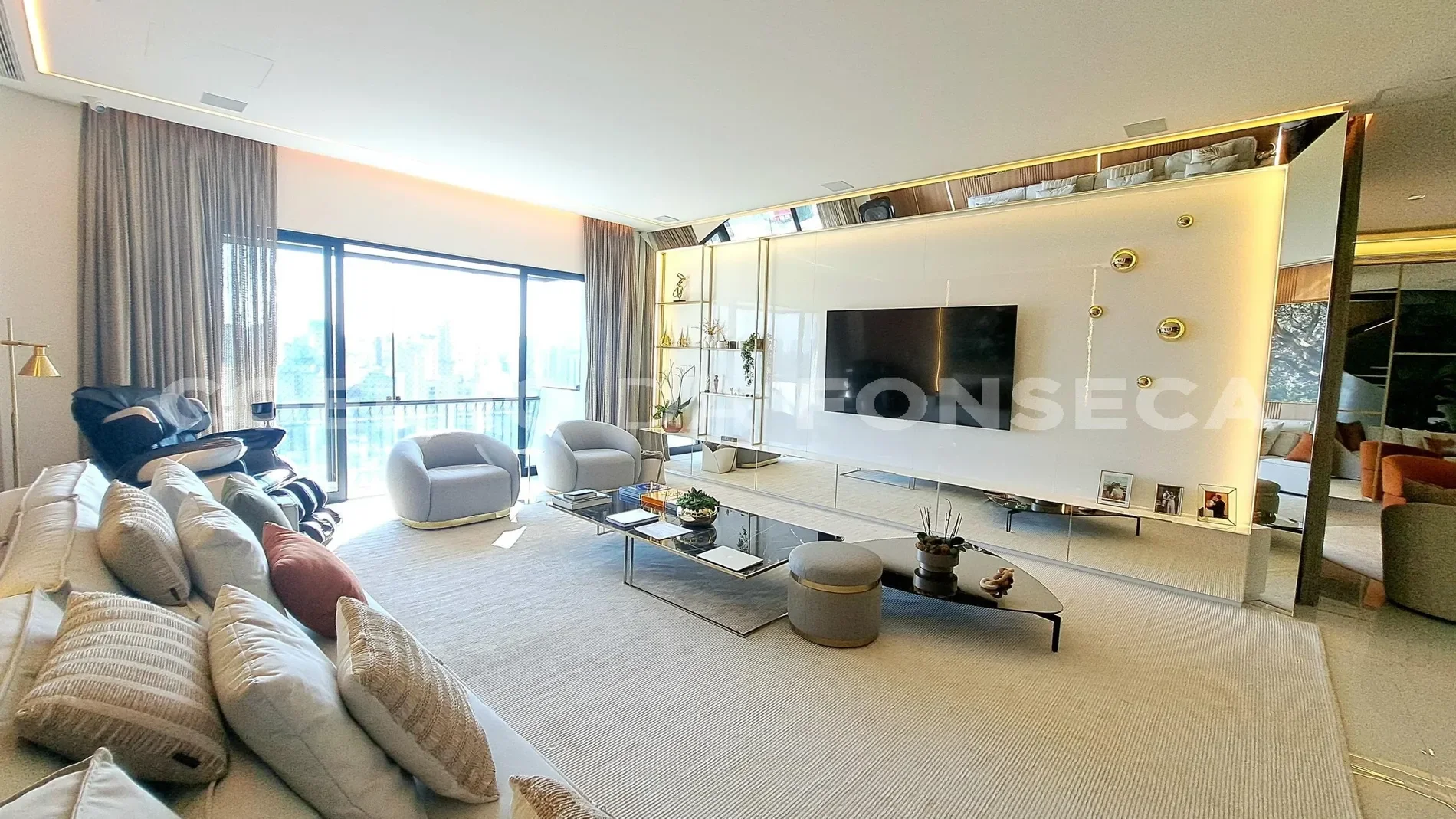 Gallery photo 6