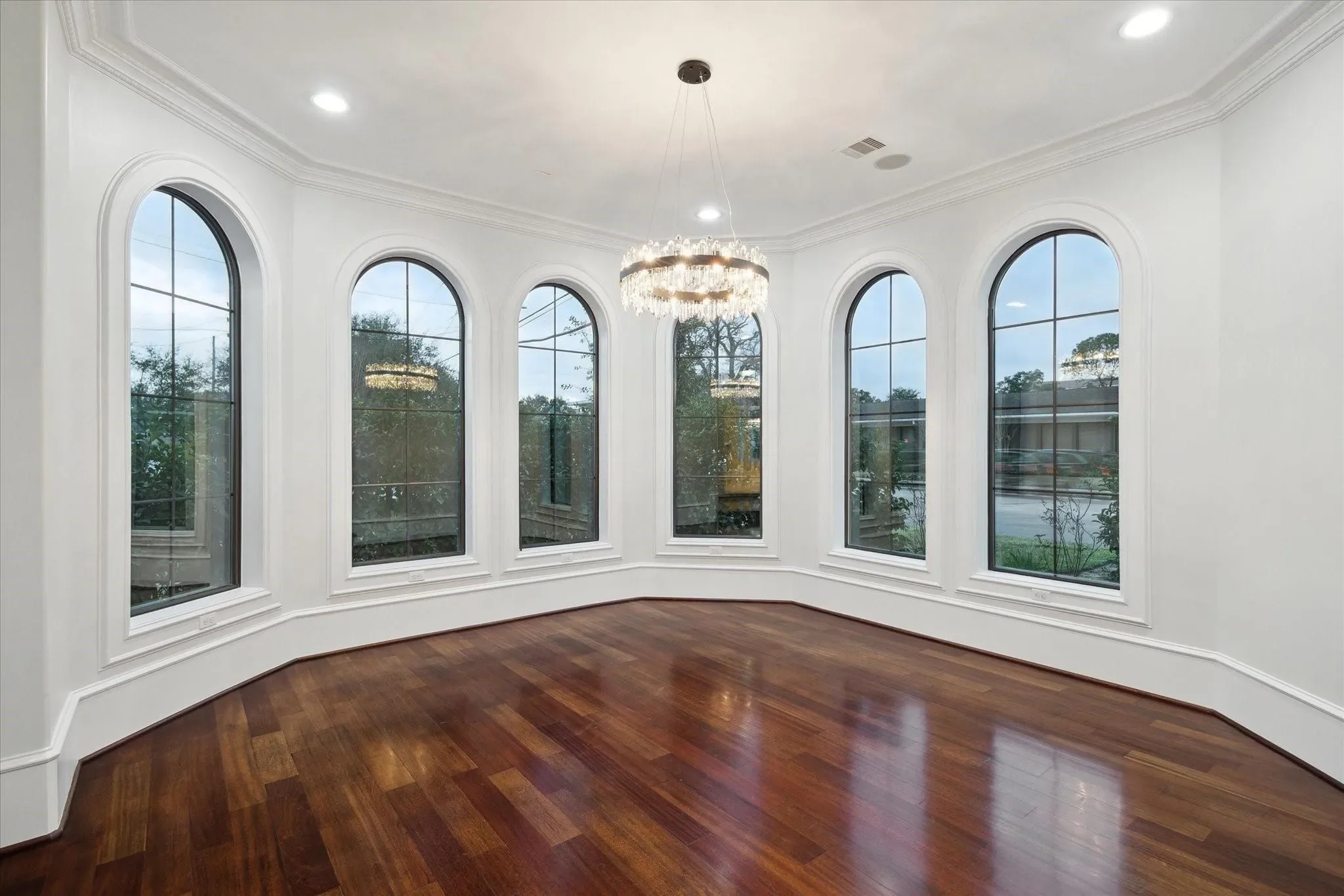 5101 Huckleberry Circle, Houston, Texas, United States. - Photo 25