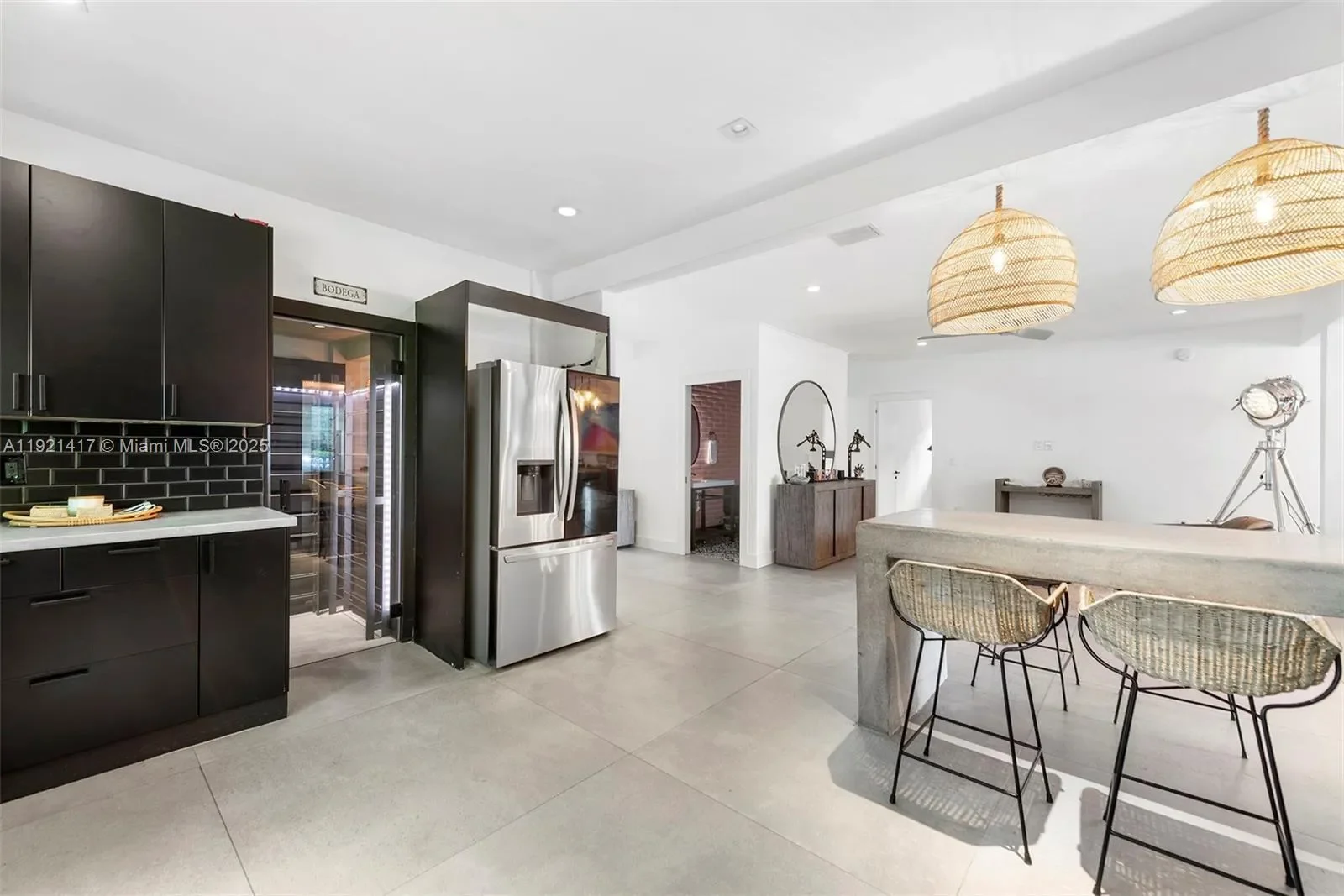 970 S Shore Dr, Miami Beach, Florida, United States. - Photo 28