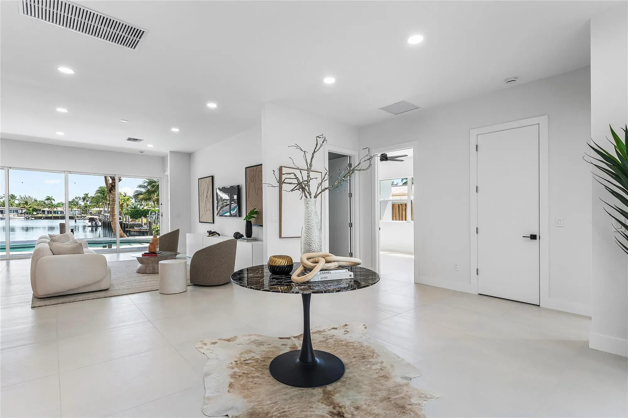 171 SE 4th Ct, Pompano Beach, Florida, United States. - Photo 5