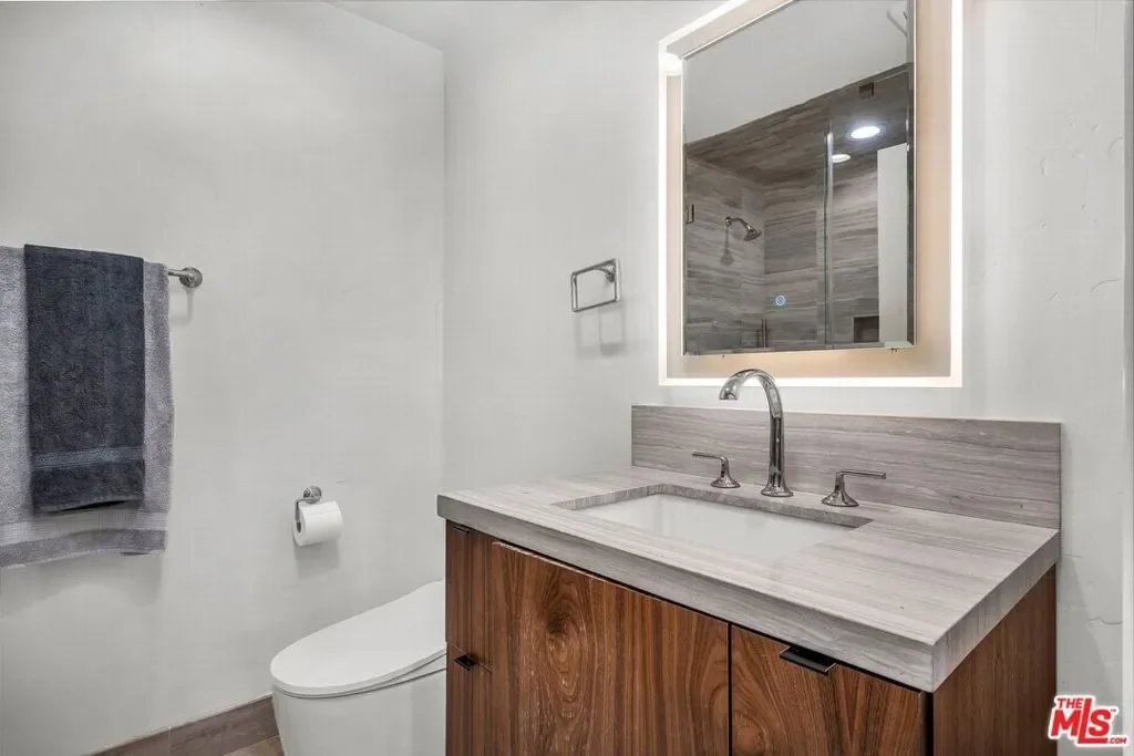 3110 Benedict Canyon Drive, Beverly Hills, California, United States. - Photo 45