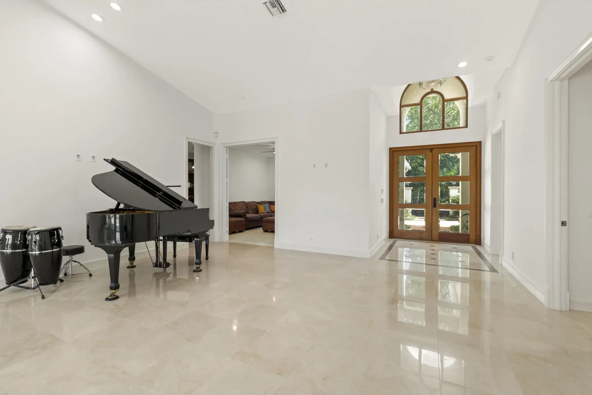 Gallery photo 8