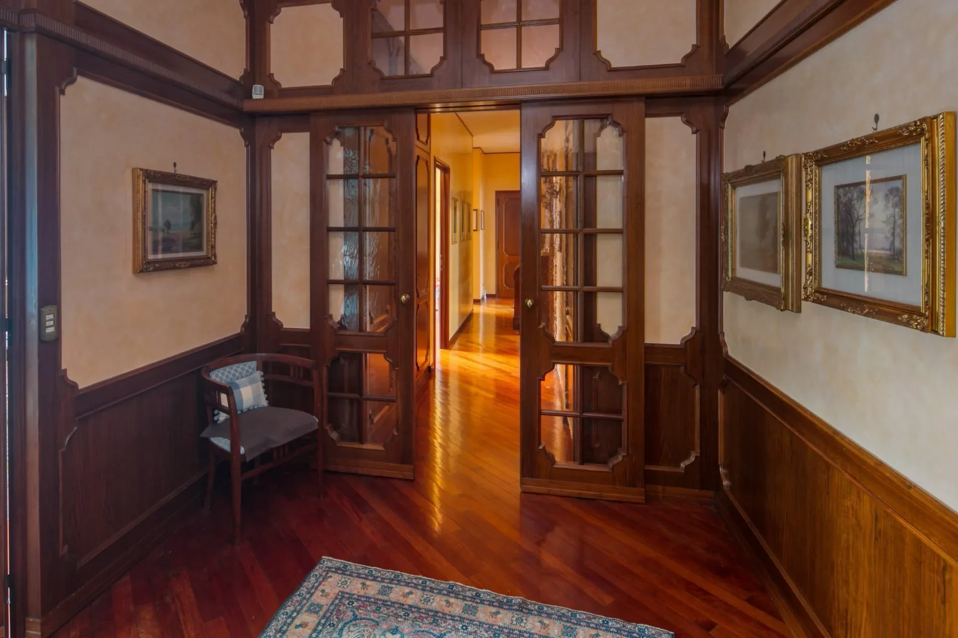 Gallery photo 12