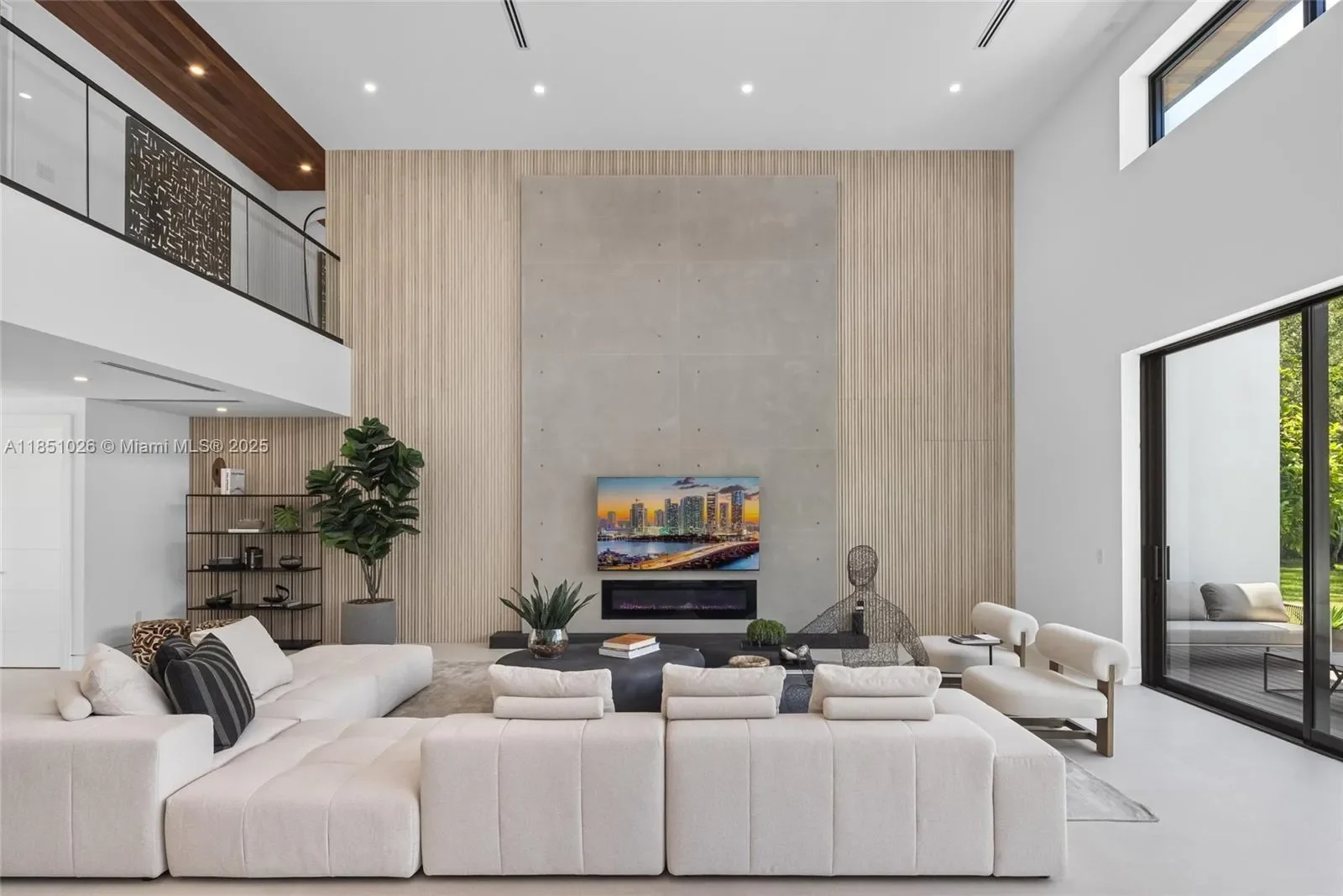 6445 SW 129th Ter, Coral Gables, Florida, United States. - Photo 25