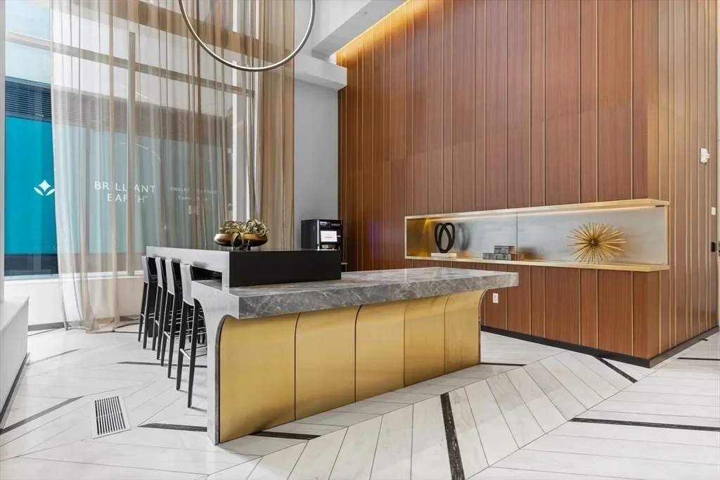 135 Seaport, Boston, Massachusetts, United States. - Photo 24