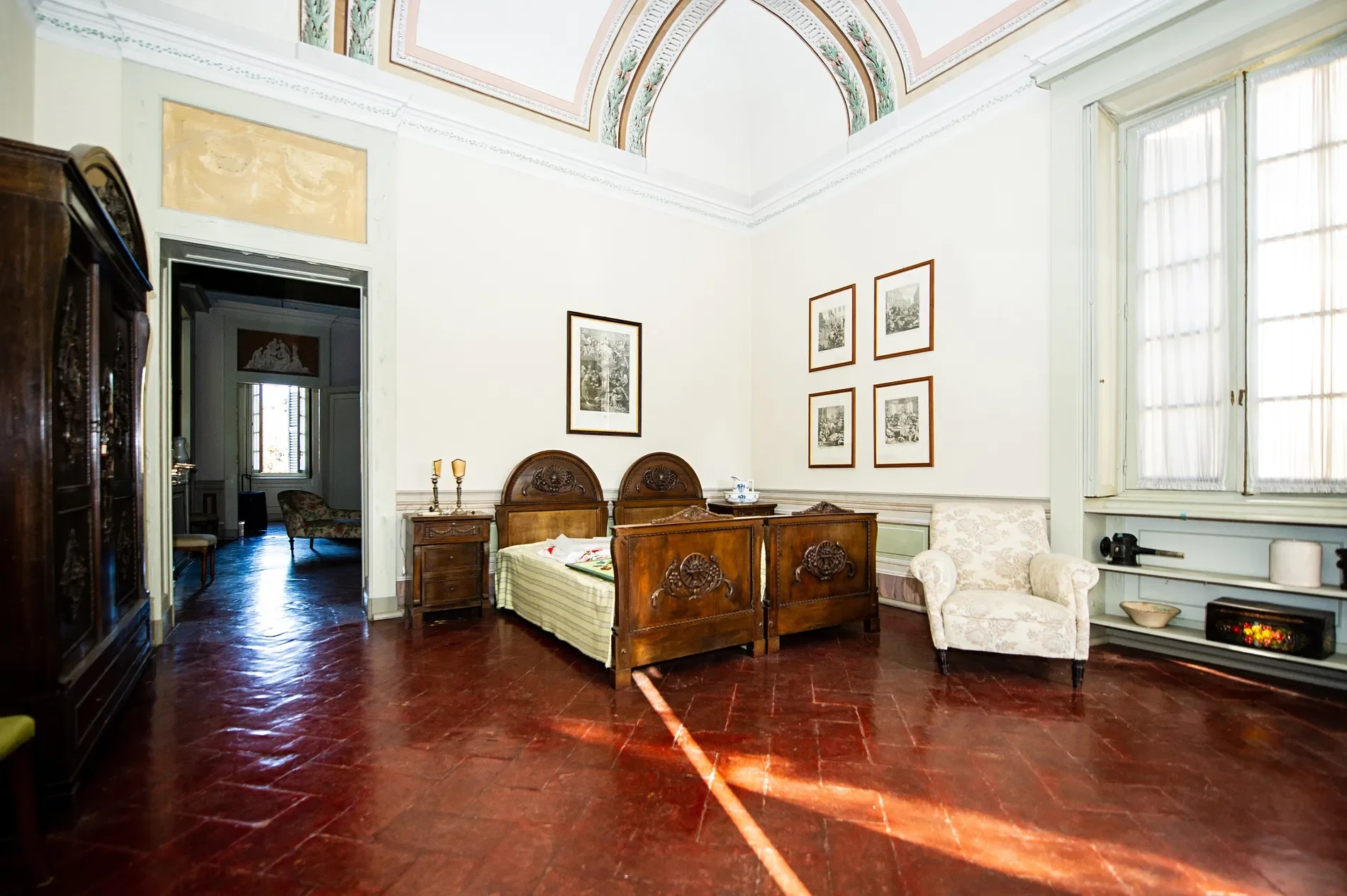 Gallery photo 2