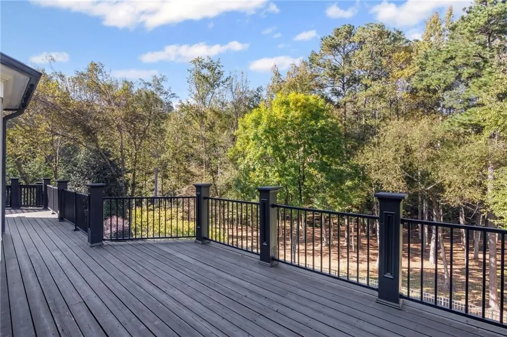 1655 Misty Oaks Drive, Atlanta, Georgia, United States. - Photo 47
