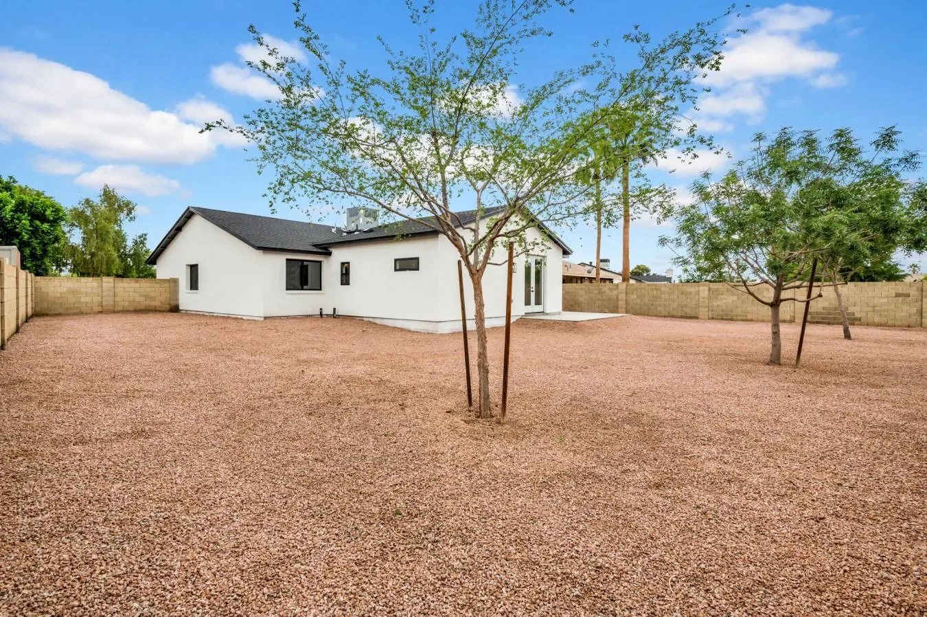 2126 E WATSON Drive, Tempe, Arizona, United States. - Photo 16