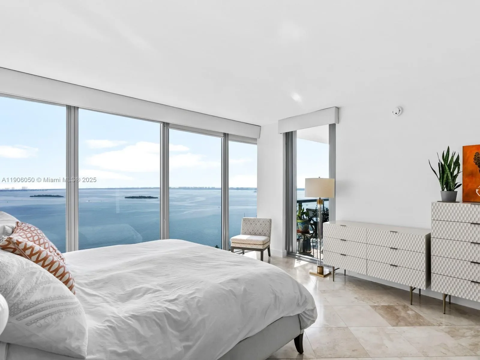601 NE 36th St 2312, Miami, Florida, United States. - Photo 17